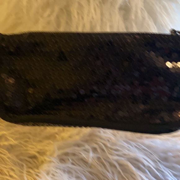 GAP Sequined clutch - Picture 2 of 5